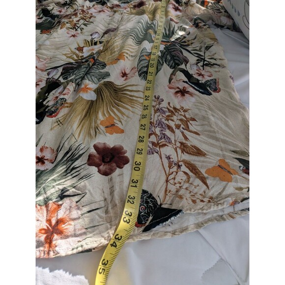 H&M Top Women's 12 Blouse Tropical Multicolor Hawaiian Parrots Vneck Tunic Coast - Picture 12 of 14